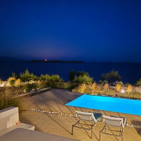 Villa Golden View With Private Swimming Pool