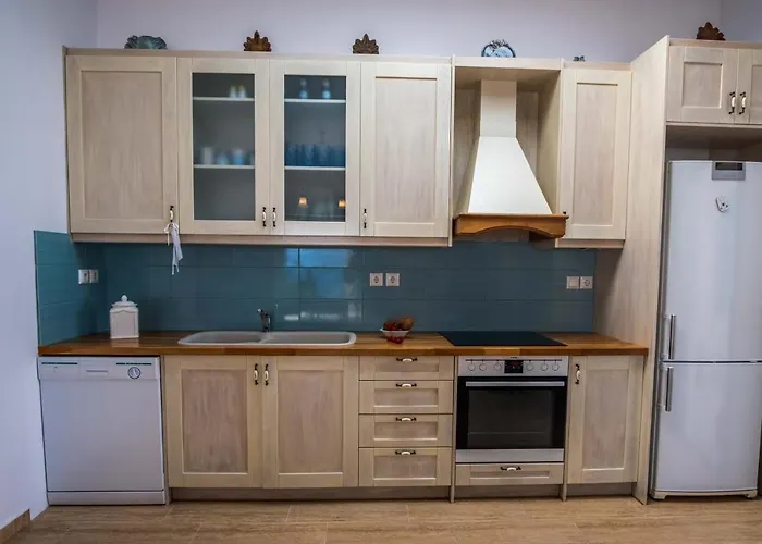 Villa Golden View With Private Swimming Pool