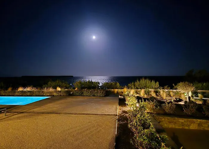 Golden View With Private Swimming Pool *